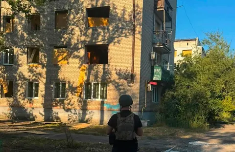 Удар по Слов'янську: є загиблий та поранені, пошкоджені багатоповерхівки