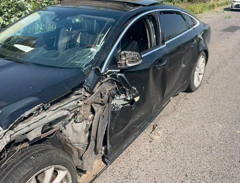 Відмовився від огляду: біля Умані водій Jaguar влаштував ДТП з трьох авто
