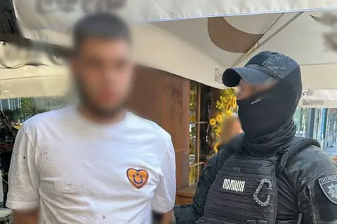 Схема за $6 тис.: киянин обіцяв зняти з обліку та забронювати військовозобов'яза