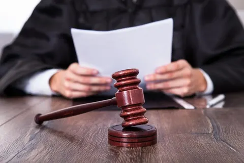 Суд в Одесі скаржиться на адвокатів у справі лікарів Odrex: що це змінює