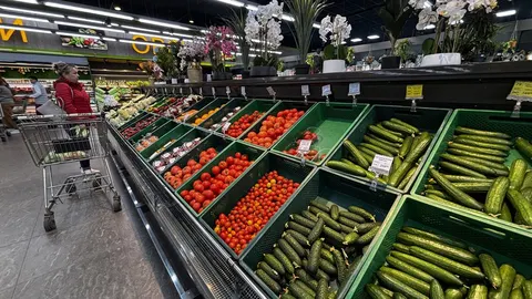 Чи загрожує Харківщині дефіцит продуктів після ударів РФ: відповідь ОВА