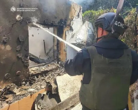 Атака на Дніпропетровщину: двоє загиблих, шестеро поранених, пошкоджені п'ять ра