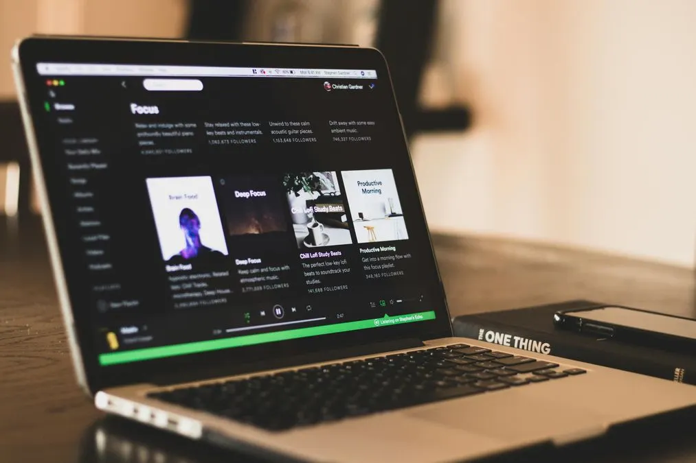 Підписка Spotify в Україні: скільки коштує та які тарифи доступні