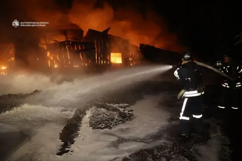 Удар по Дніпру: троє загиблих, шестеро поранених — що це змінює для міста