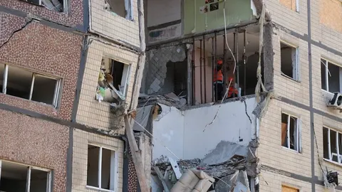 У Дніпрі готуються демонтувати аварійний під'їзд після удару "шахеда"