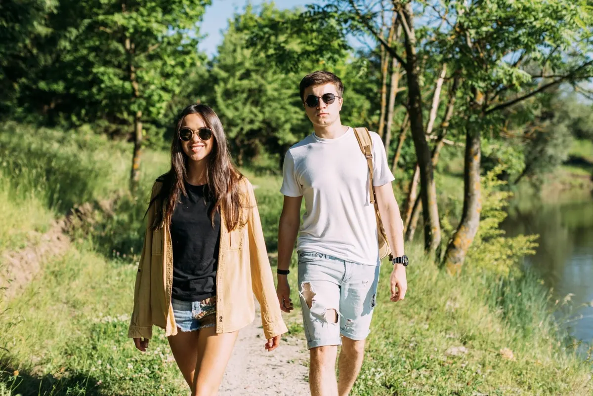 Спекотні прогулянки: коли виходити безпечно, а коли лишитися вдома