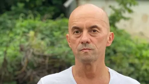 Кіста як наслідок мовного пристосуванства: чому перехід на українську «підставлянням слів» не працює