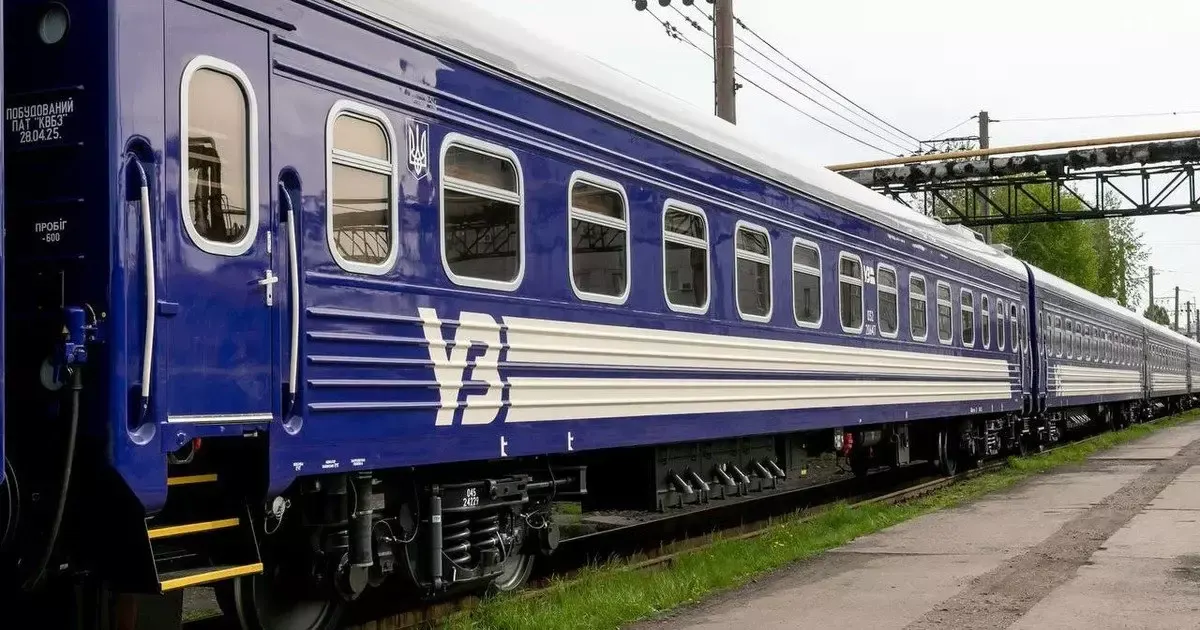 Залізниця під час тривог: вокзали можуть стати цілодобовими, посадку прискорять