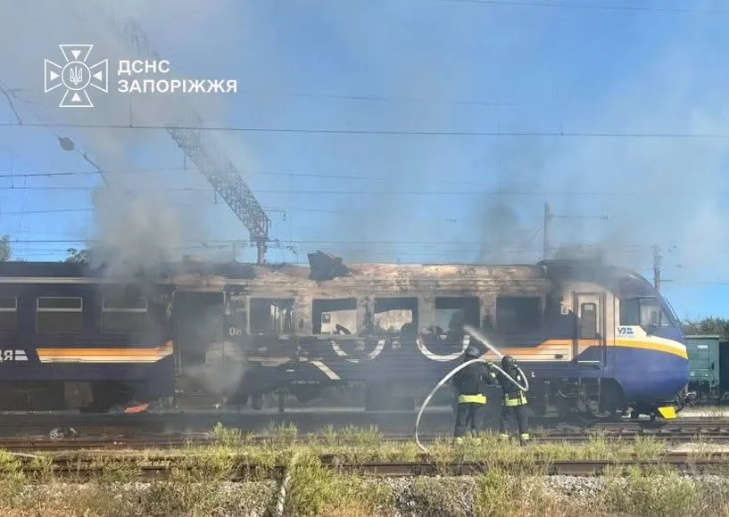 Атака на поїзд Дніпро–Запоріжжя: загинула провідниця, пасажирів евакуювали