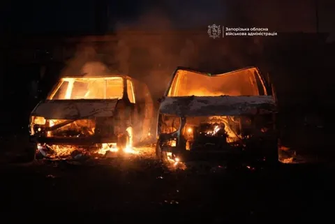 Нічні удари РФ по Запоріжжю та Харкову: є загиблі та пожежі
