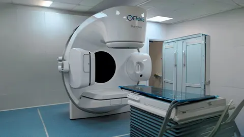 У Чернігові готують до запуску третій лінійний прискорювач для онкохворих
