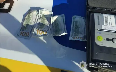П'яний водій на Тернопільщині пропонував поліції $400 хабаря