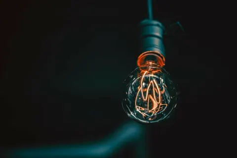 Нова атака РФ залишила Михайлівку та Кушугум без світла