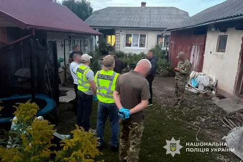 На Тернопільщині вибух гранати та арсенал зброї: поліція відкрила справи