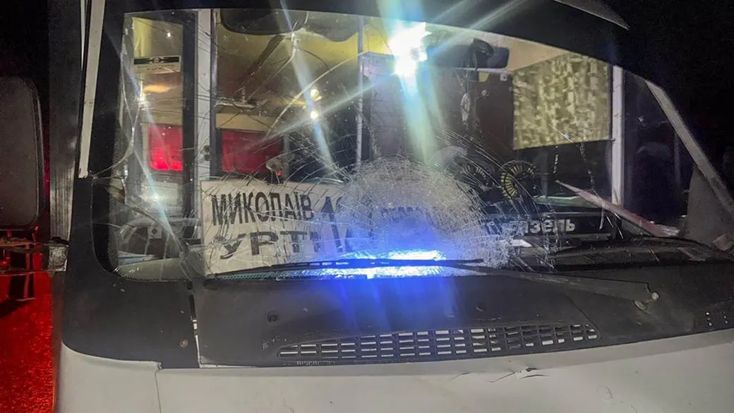 ДТП на Миколаївщині: маршрутка збила велосипедиста, розпочато провадження