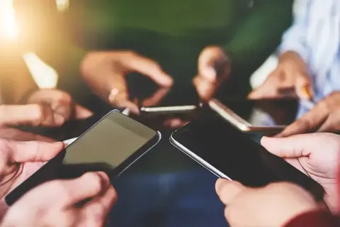 НКЕК попередила про перебої зв'язку: що це означає для українців