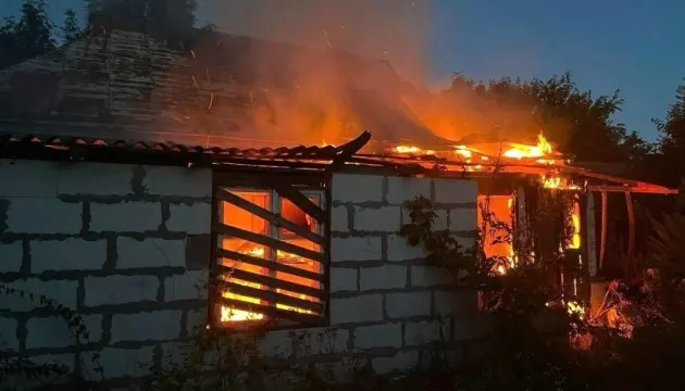 На Черкащині через нічну атаку РФ пошкоджено будинки та агропідприємство