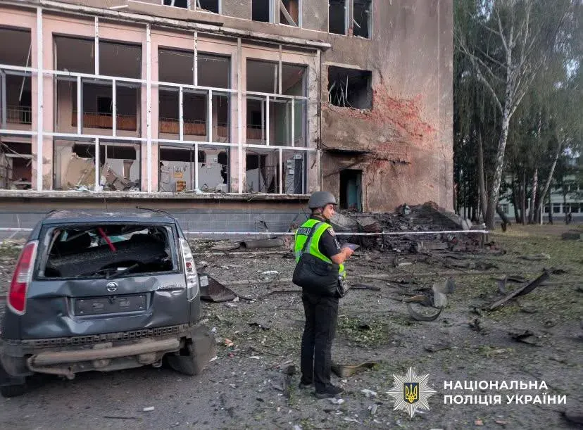 Удар по Мені: 12 поранених, серед них діти