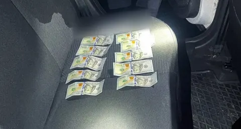 На Волині п'яний водій пропонував патрульним $1000 хабаря
