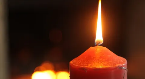 На Сумщині через обстріли ввели аварійні відключення світла