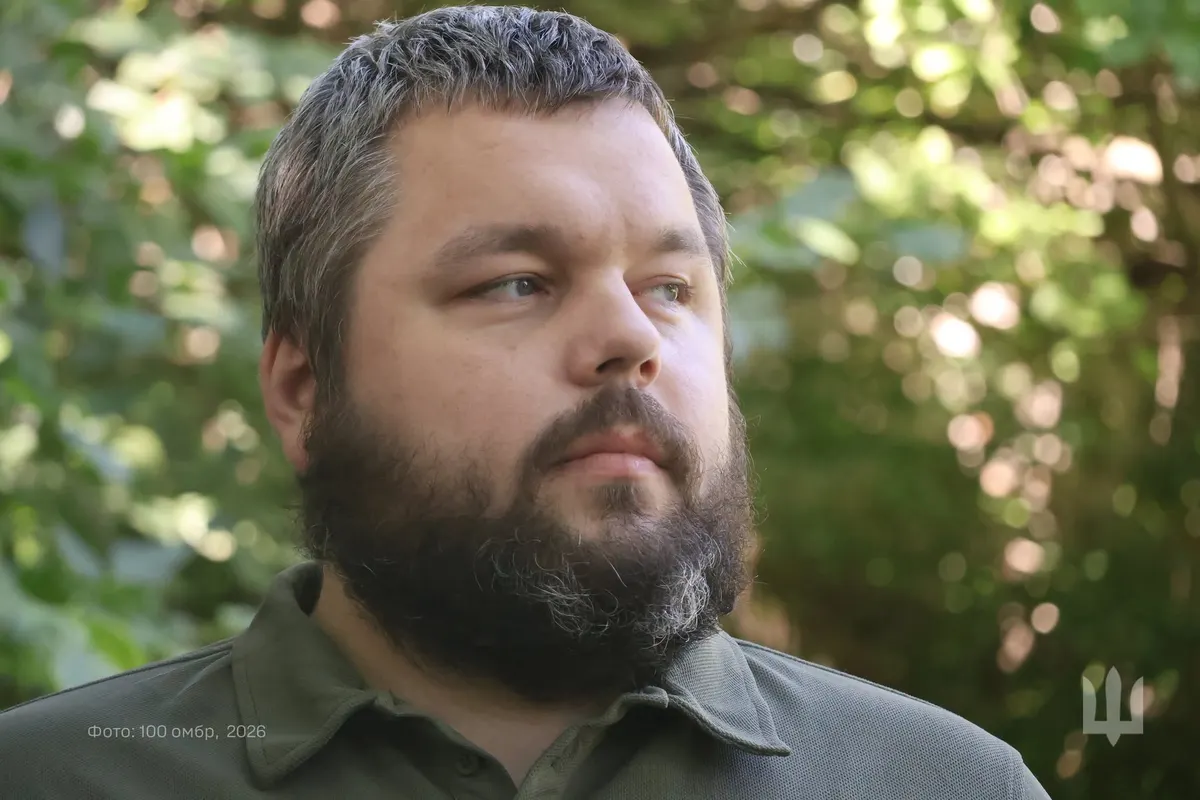 «Зв’язок має працювати, як швейцарський годинник»: історія головного сержанта з Луцька