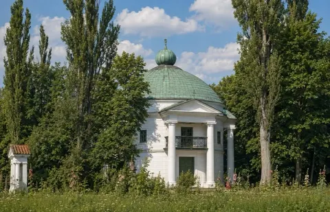 Втрачена архітектурна перлина Волині: як виглядала каплиця Кашовських