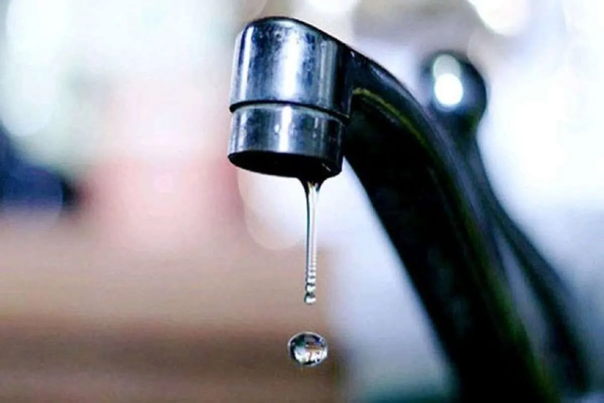 Аварії на водогонах Дніпра: кому 12 вересня перекрили воду