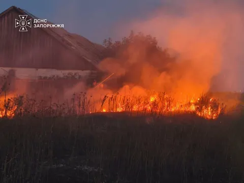П'ять пожеж через обстріли: наслідки атак на Запоріжжя
