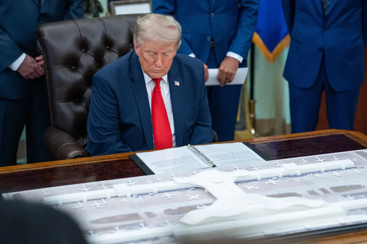 Трамп закликав Зеленського і Путіна завершити війну