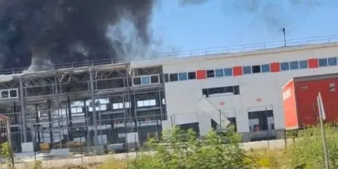 Удар по терміналу Нової пошти під Харковом: загинув працівник