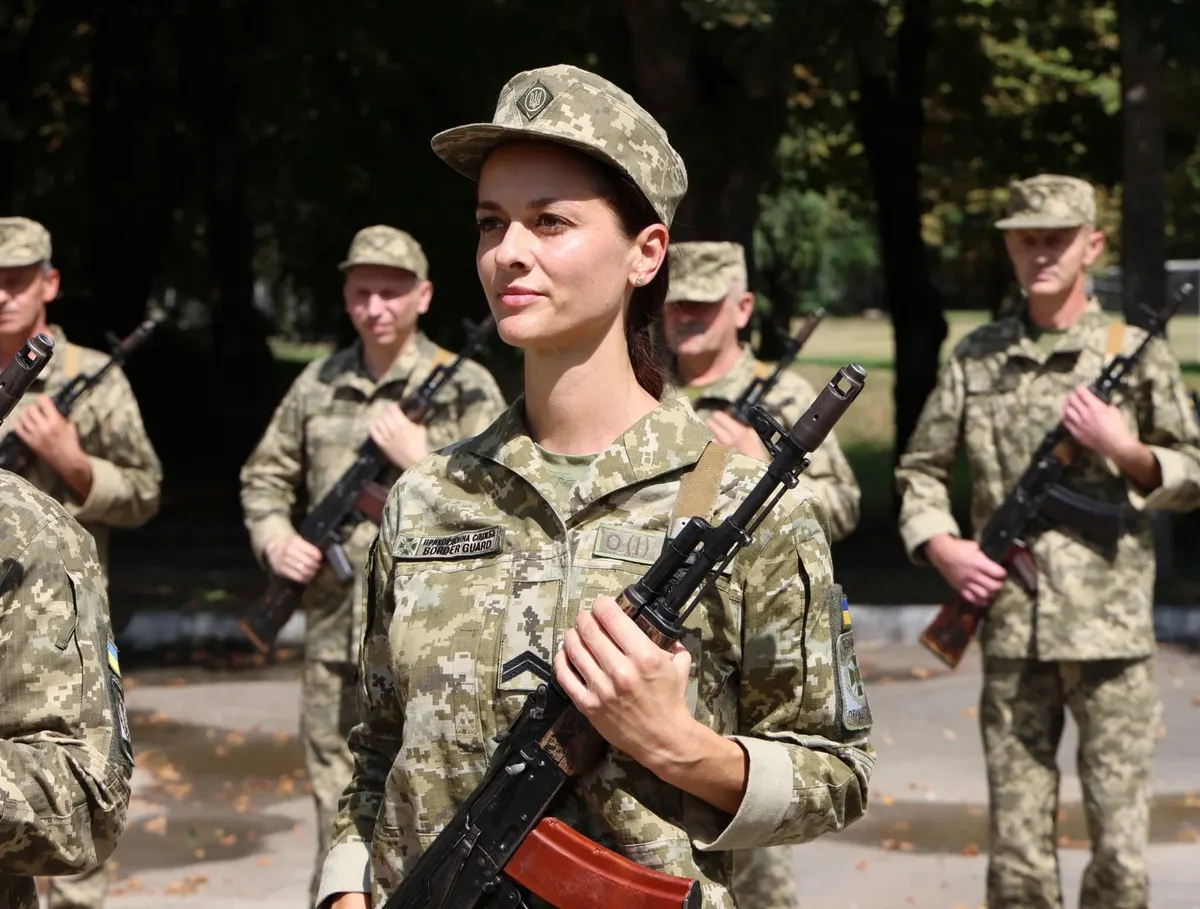 Волинянка обрала службу на «Ягодині»: історія контрактниці