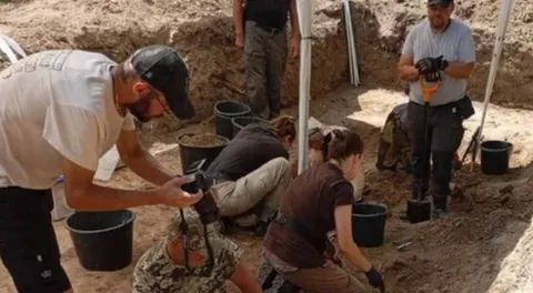 Ексгумації на Волині: знайдено останки 54 людей