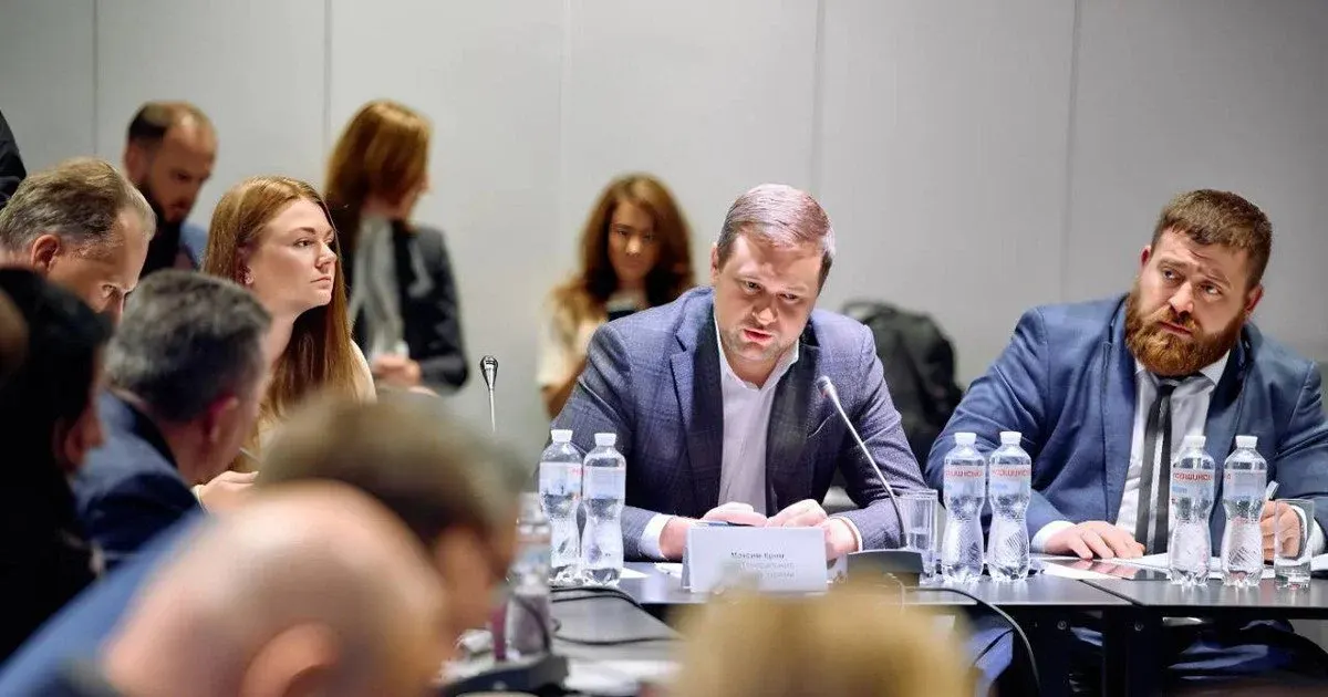 Російський паспорт дружини заступника генпрокурора Крима: що відомо