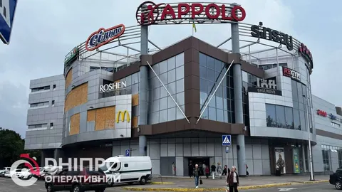 Як ТЦ Дніпра реагують на повітряні тривоги: від закриття до роботи