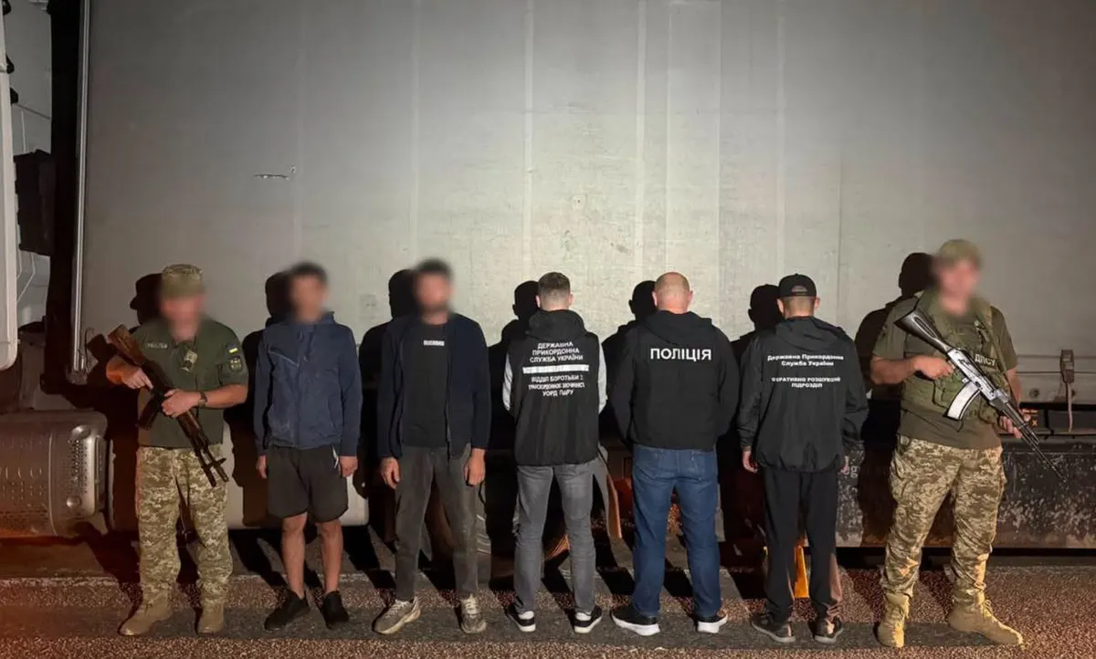 Спроба втечі за кордон у причепі з арматурою: на Одещині викрили схему
