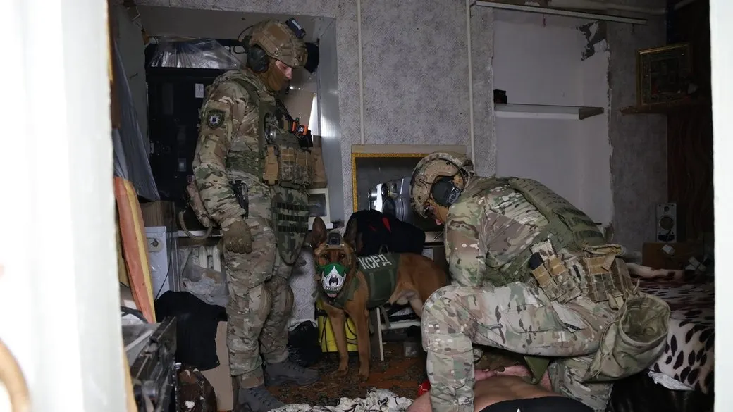 У Дніпрі судитимуть п'ятьох учасників виробництва метамфетаміну