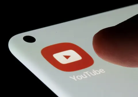 YouTube готує дешеву підписку Premium Lite: що зміниться для українців