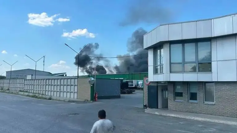 Удар по складу ВООЗ у Дніпрі: ліки для прифронтових лікарень знищено