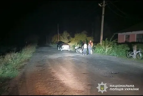 Мотоцикліст без прав і шолома травмувався у ДТП на Володимиреччині: що це означає