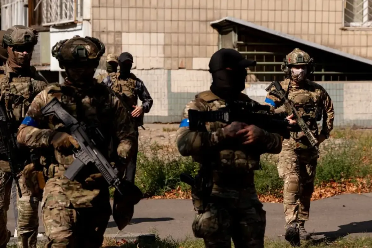 Стрілянина між СБУ та ГУР: експерт пояснив, чим це загрожує Україні