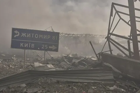 Рух Житомирською трасою частково відновлено: що відомо