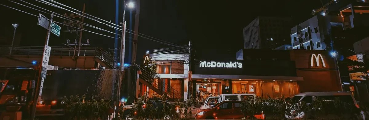 Економія в McDonald's: як миколаївцям користуватися ваучерами та знижками