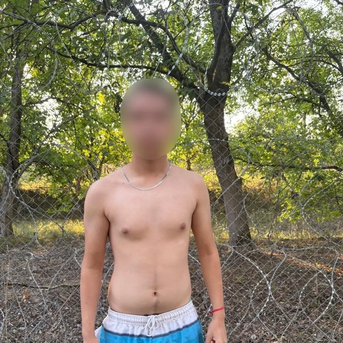 Течія Тиси віднесла угорця до України: прикордонники врятували 17-річного юнака