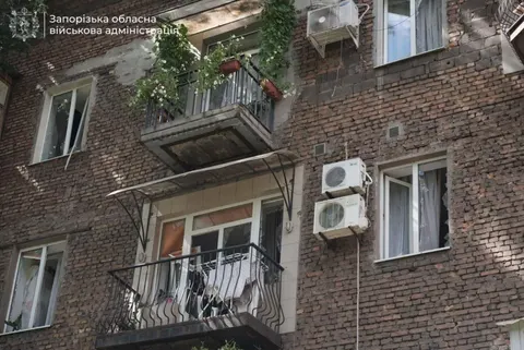 Атака на Запоріжжя: пошкоджено 17 багатоповерхівок у двох районах