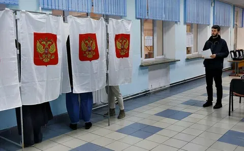 Окупаційна «виборчком» Донеччини звітує про 75% явки ще до старту голосування