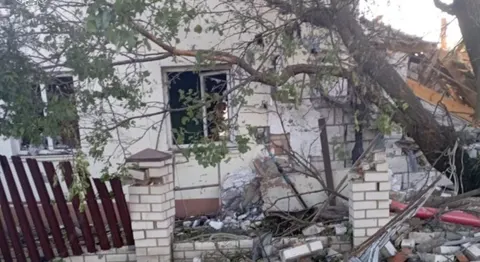 Удар по Бугаївці на Харківщині: п'ятеро загиблих, зруйновані будинки