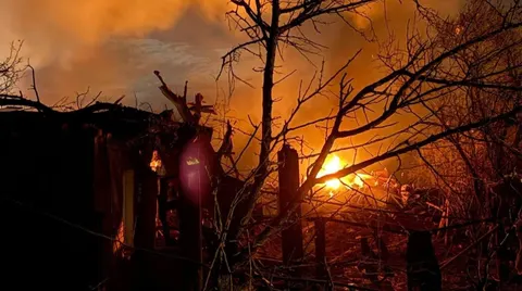 Удари КАБами по Сумах: троє поранених, зруйновано будинок