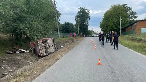Смертельна ДТП на Буковині: водій загинув під час перекидання авто