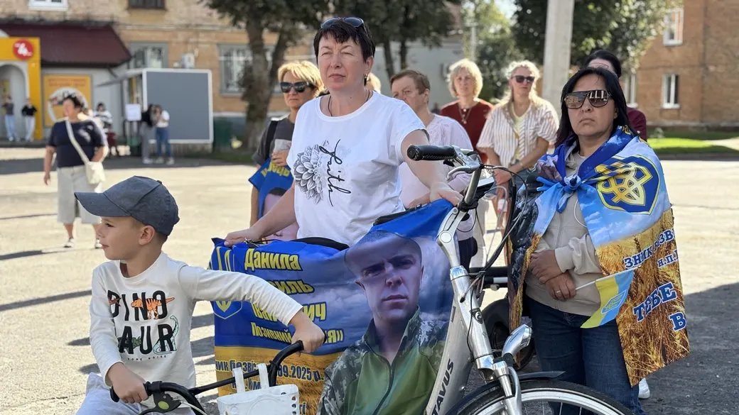 На Волині велопробіг нагадав про 29 зниклих безвісти захисників із Благодатного