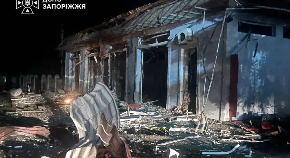 Удар по Запоріжжю: зруйноване кафе, пошкоджені будинки — що це означає для міста